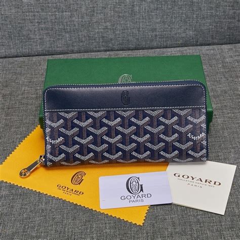 goyard wallet women